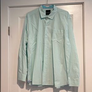 Tommy Bahama Button Down